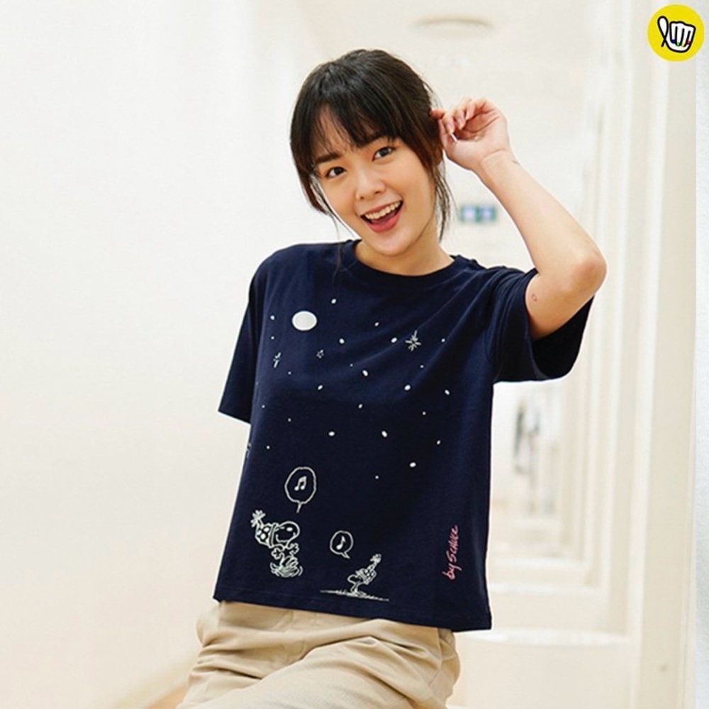 Peanuts x Uniqlo UT Collab Christmas Snoopy Woodstock Winter Hats Holiday M EUC